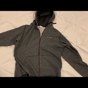 Large Columbia fleece zip up jacket with hood